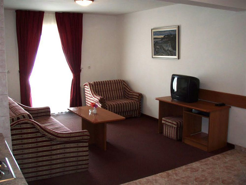 Hotel Villa Nova Neum Extérieur photo